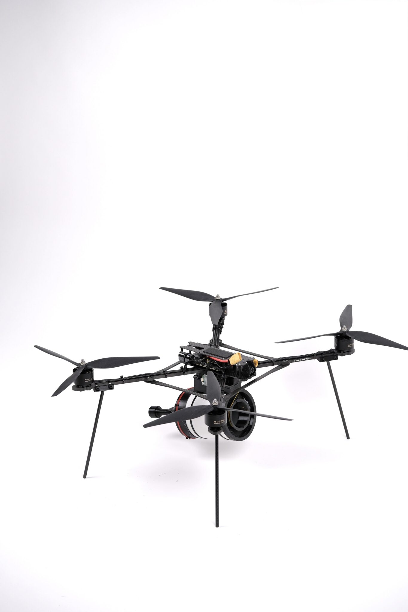 FPV дрон на оптоволокне Жах 15”